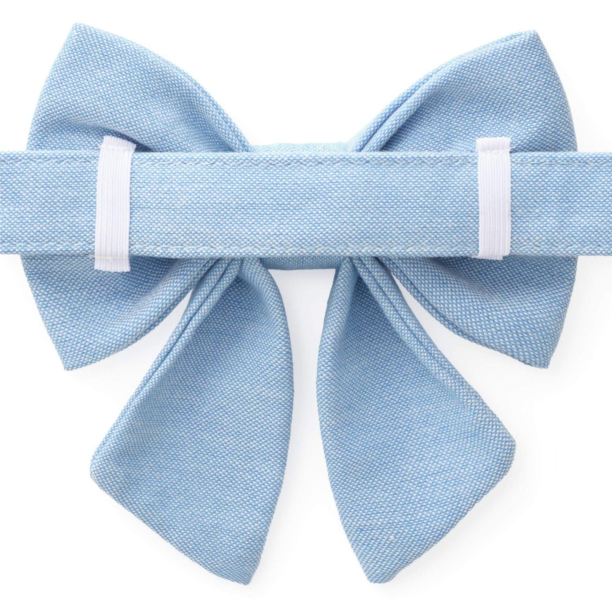 Daisy Embroidered Lady Dog Bow